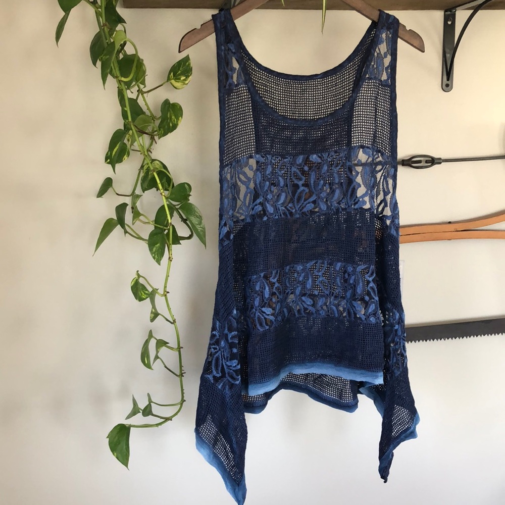 See through tank
